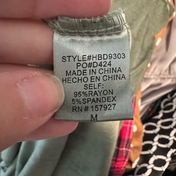 🍁La Meil - green high low dress with distressing look colouring. - Picture 8 of 8